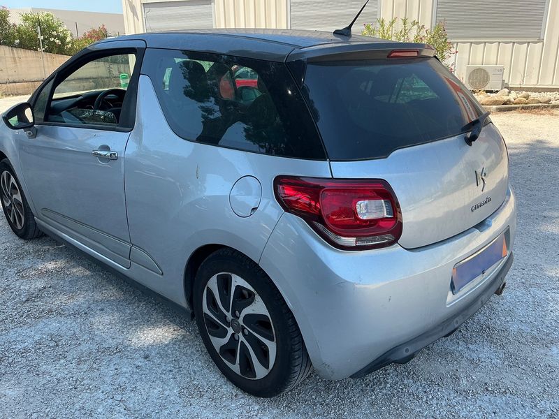 Citroen DS3 1.6 HDi SoChic — zdjęcie 3