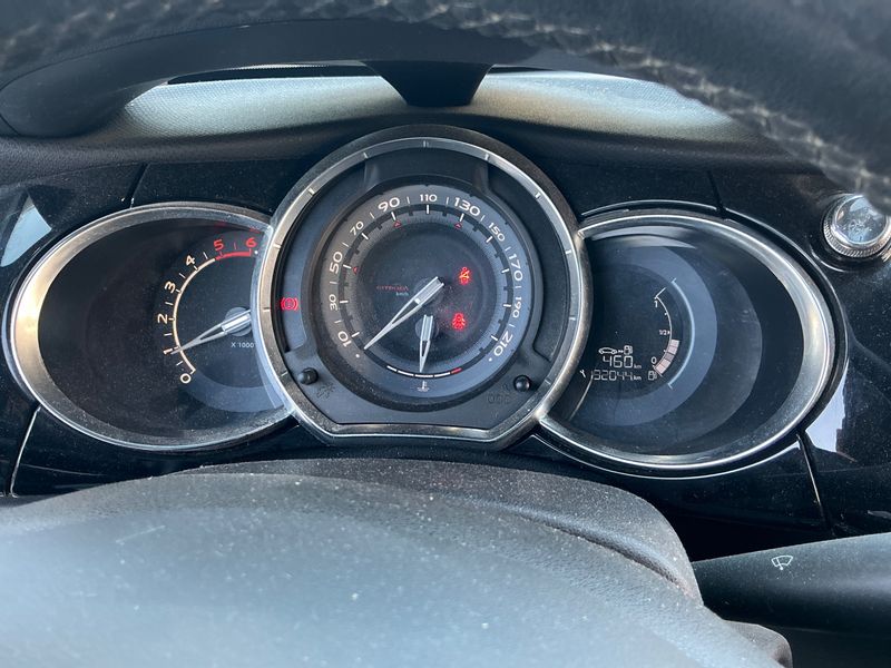 Citroen DS3 1.6 HDi SoChic — zdjęcie 13