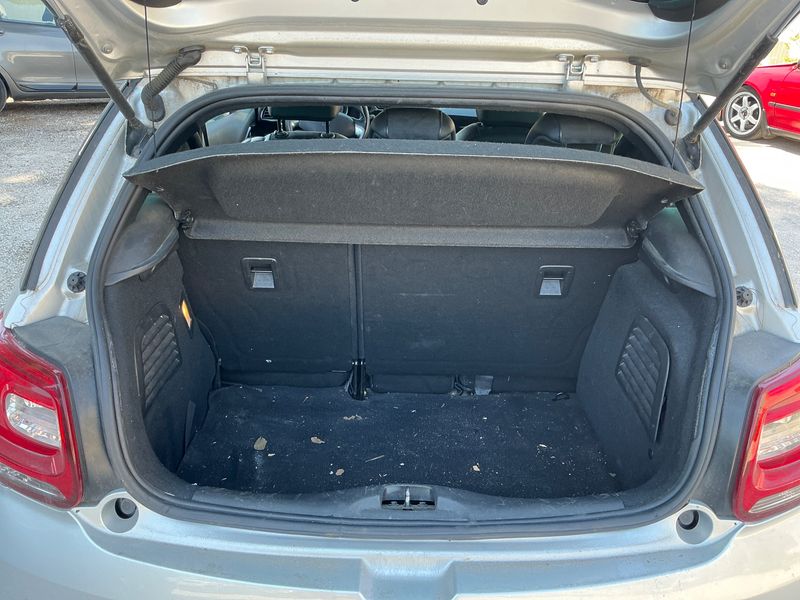Citroen DS3 1.6 HDi SoChic — zdjęcie 10