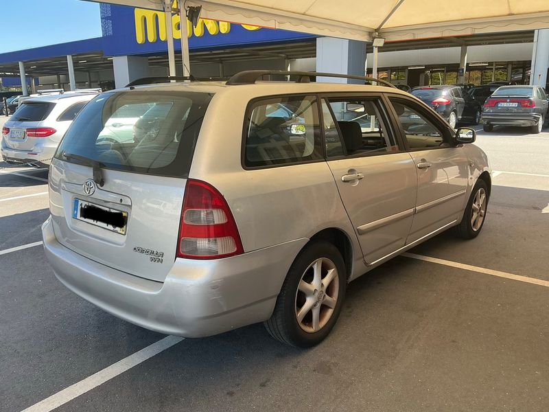 Toyota Corolla 1.4 — zdjęcie 2