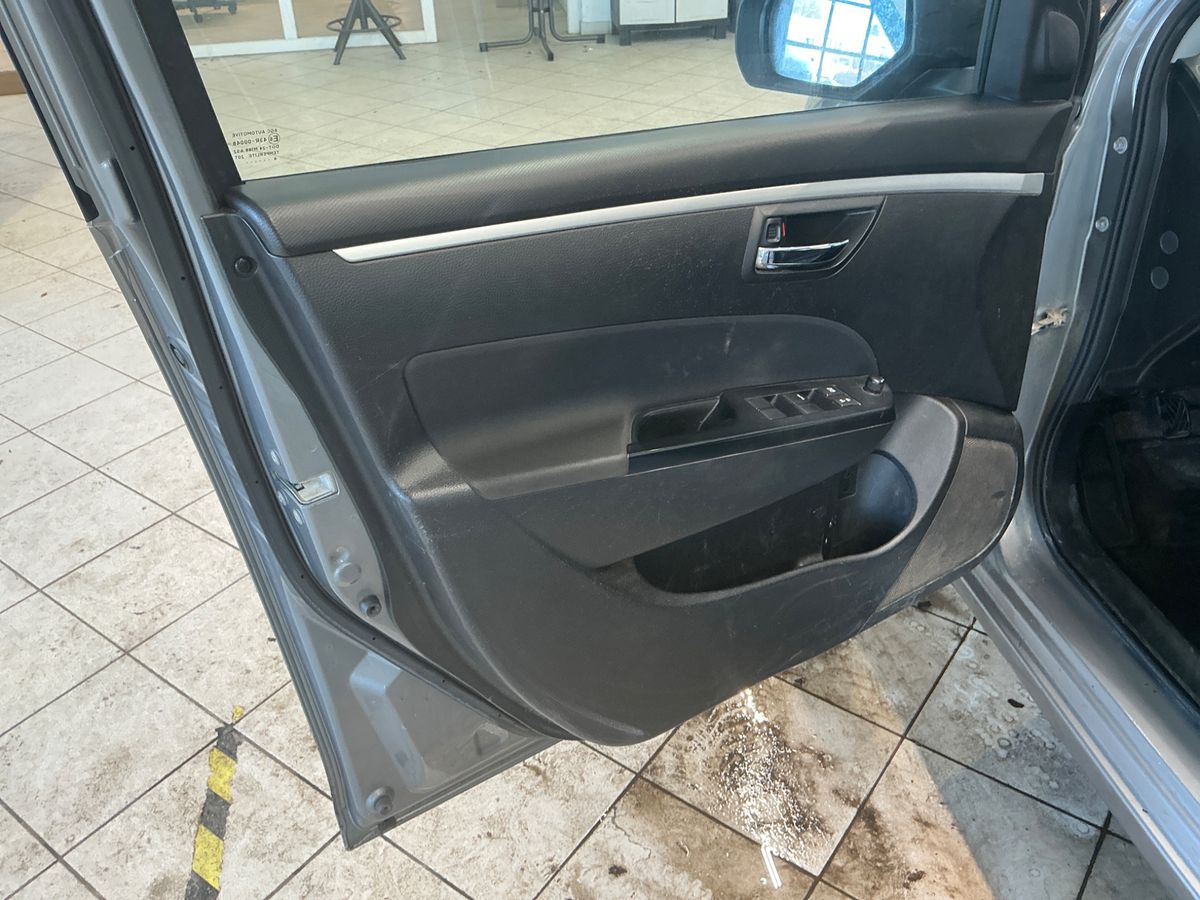 Suzuki Swift 2016 — photo 27
