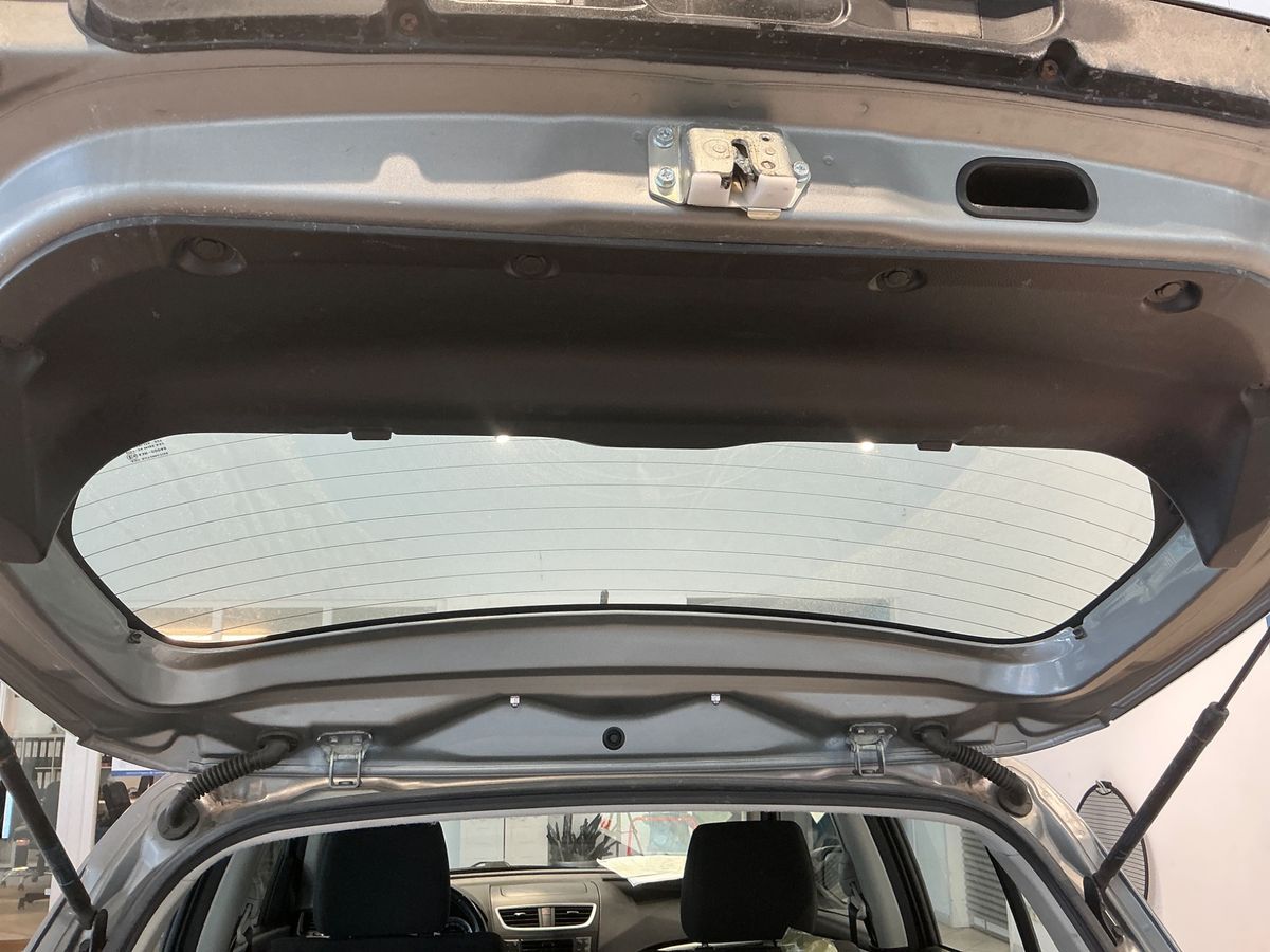 Suzuki Swift 2016 — photo 30