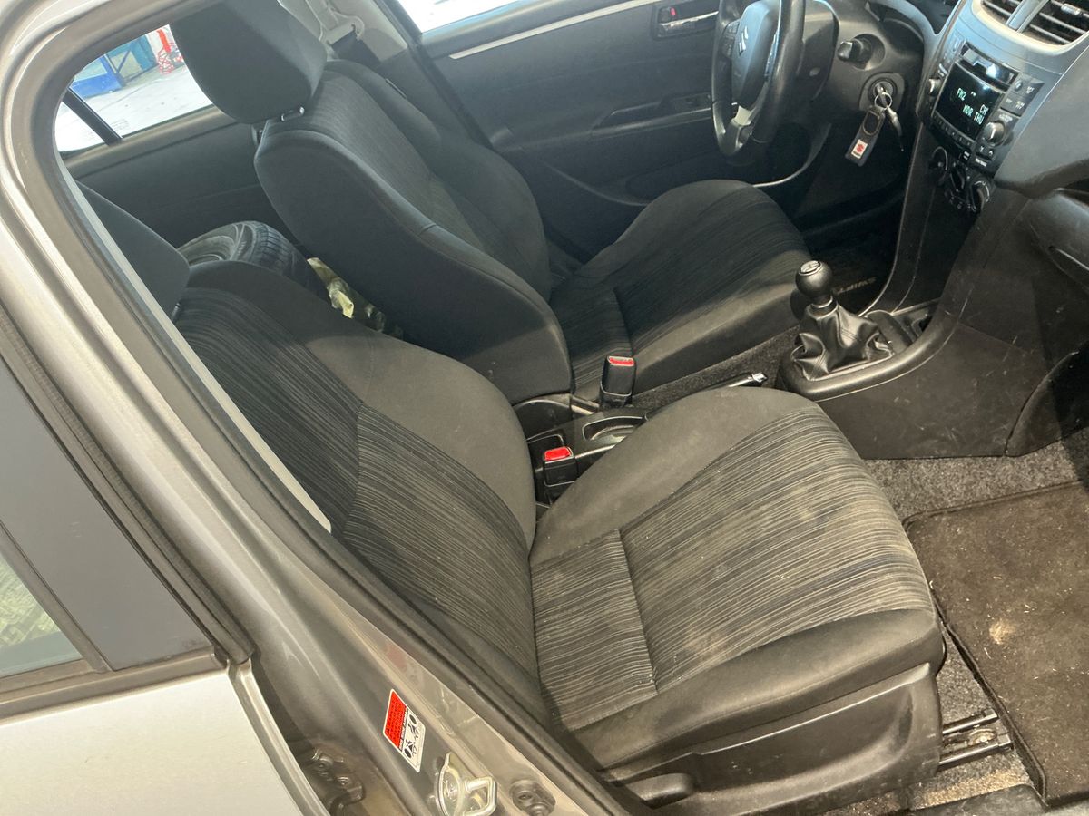 Suzuki Swift 2016 — photo 39