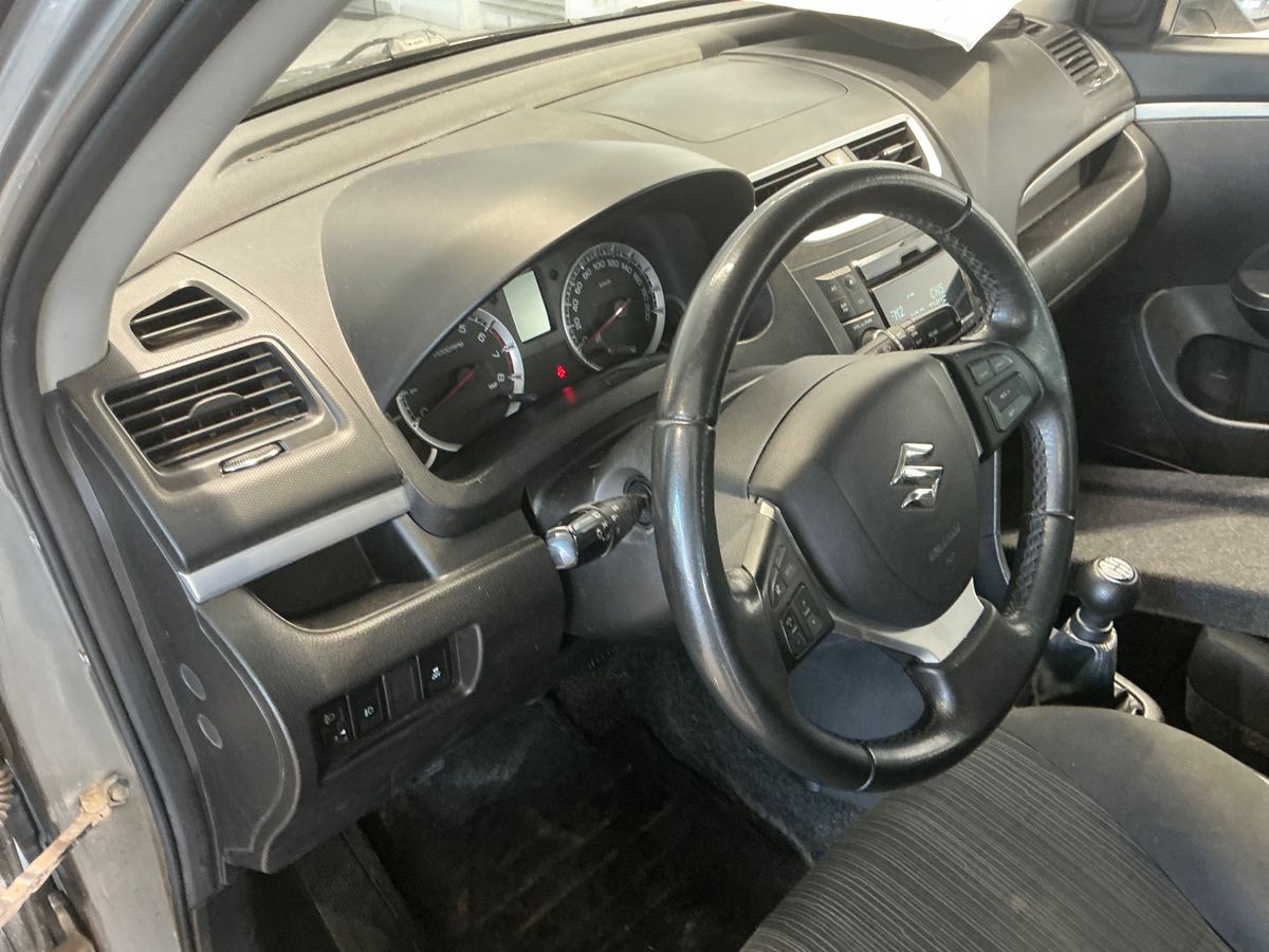 Suzuki Swift 2016 — photo 26