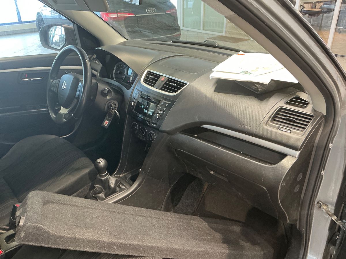 Suzuki Swift 2016 — photo 34