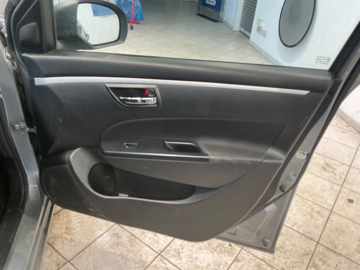 Suzuki Swift 2016 — photo 35