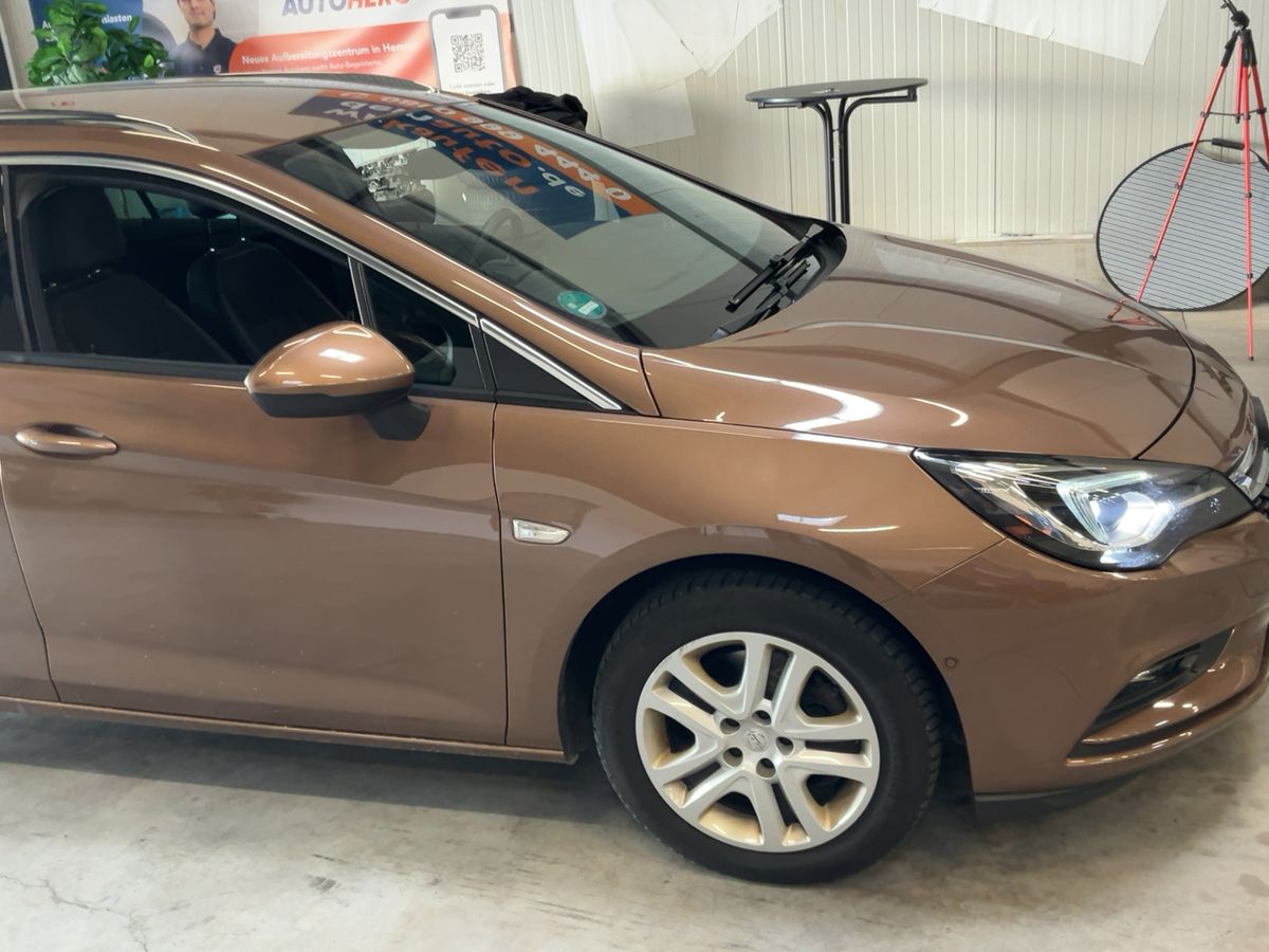 Opel Astra 2016 — photo 13