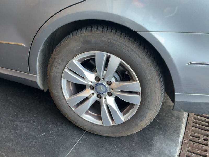 Mercedes-Benz E-Klasse E 220 CDI BlueEfficiency Avantgarde 2009 – снимка 5