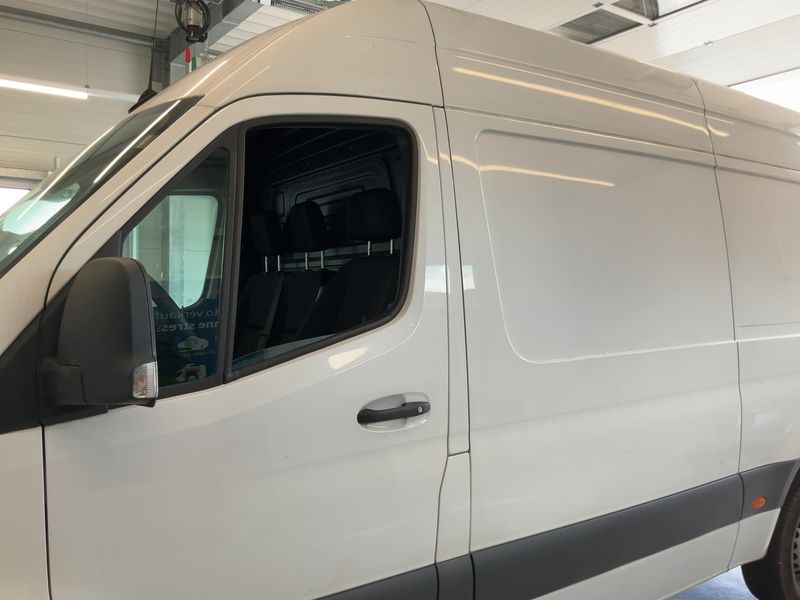 Mercedes-Benz Sprinter 317 CDI Kasten L2 — zdjęcie 4