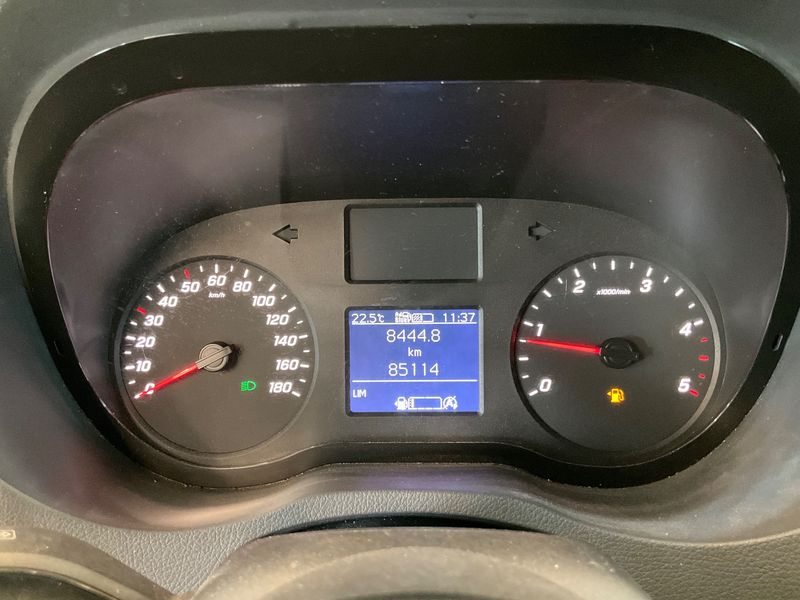 Mercedes-Benz Sprinter 317 CDI Kasten L2 — zdjęcie 13