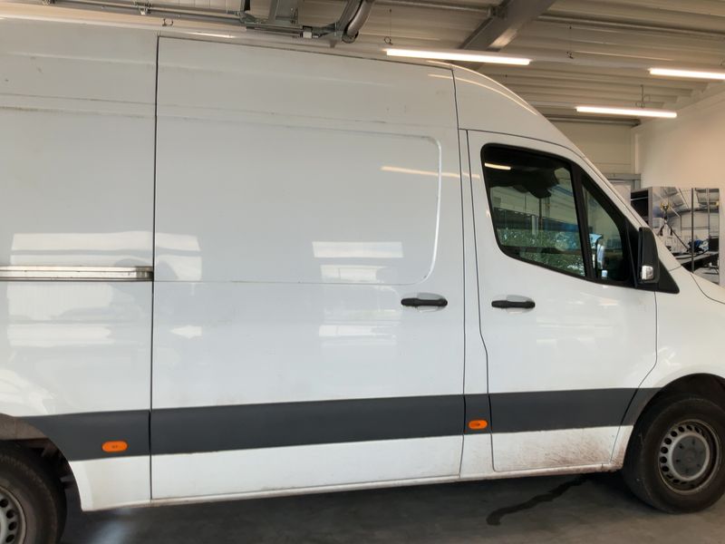 Mercedes-Benz Sprinter 317 CDI Kasten L2 — zdjęcie 7