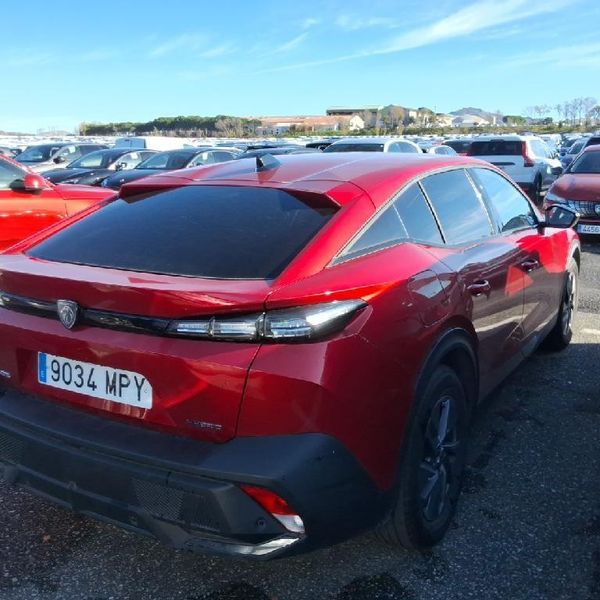 Peugeot 408 1.6 Hybrid Allure — zdjęcie 5