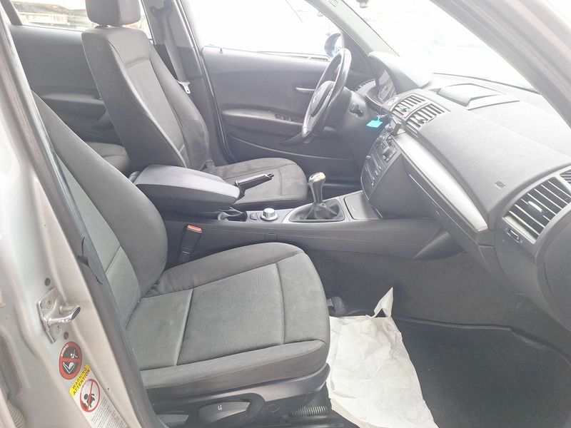 BMW 1er 120d 2006 – снимка 10