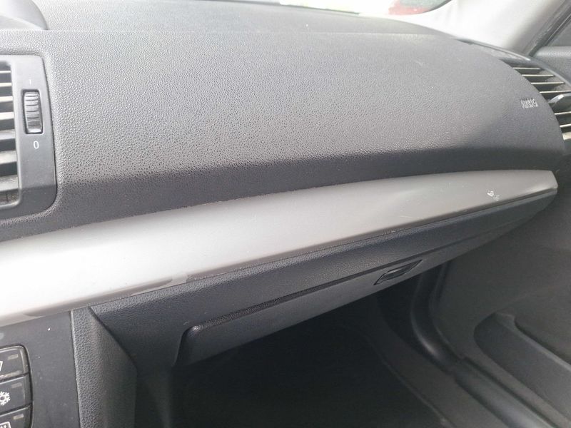 BMW 1er 120d 2006 – снимка 35