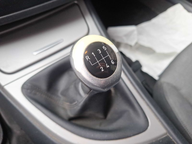 BMW 1er 120d 2006 – снимка 36