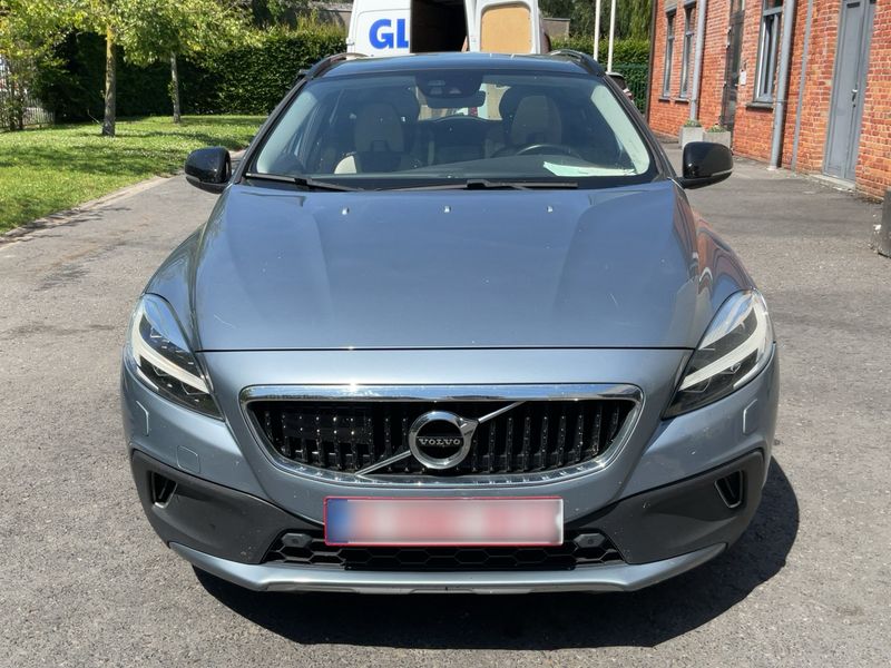 Volvo V40 Cross Country 2.0 T4 Plus AWD — zdjęcie 9