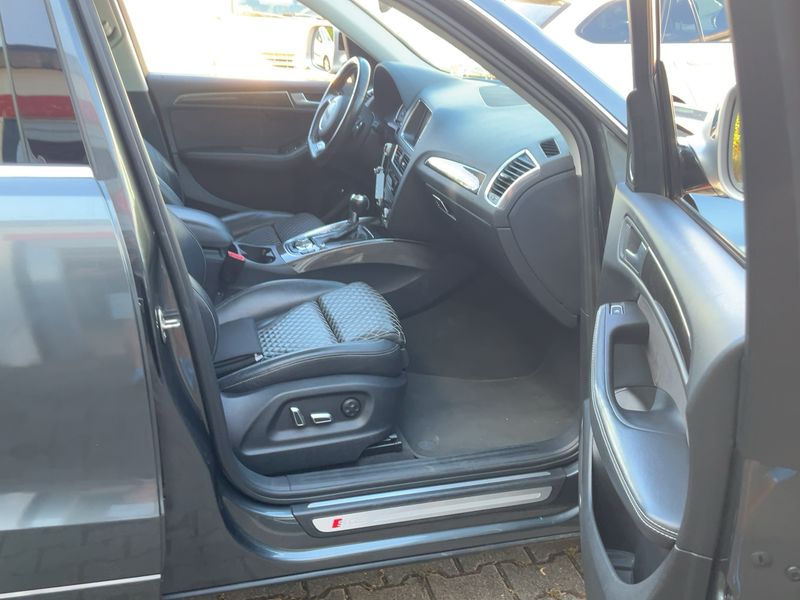 Audi SQ5 3.0 V6 TDI quattro Plus — zdjęcie 11