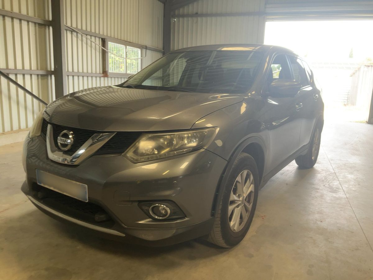 Nissan X-Trail 2015