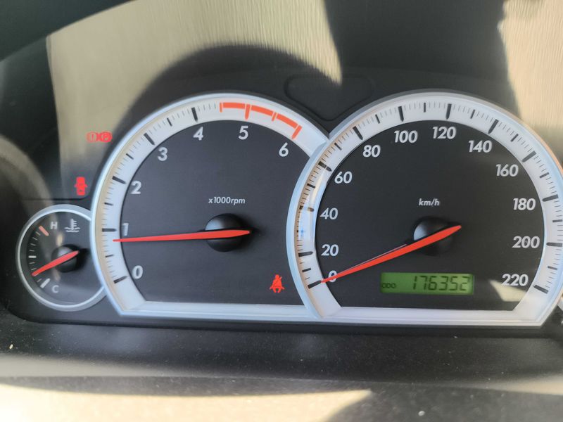 Chevrolet Captiva 2.0 Diesel D LT 4WD — zdjęcie 12