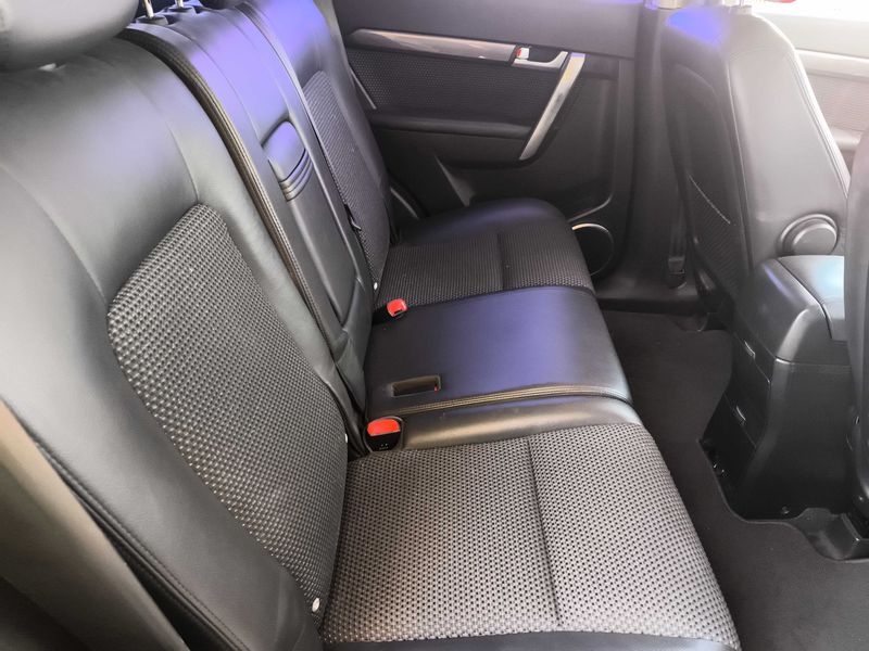 Chevrolet Captiva 2.0 Diesel D LT 4WD — zdjęcie 13