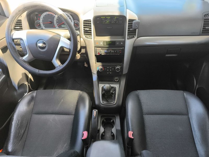 Chevrolet Captiva 2.0 Diesel D LT 4WD — zdjęcie 11
