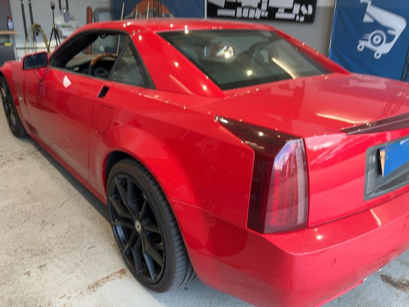 Cadillac XLR 4.6 V8 — zdjęcie 3