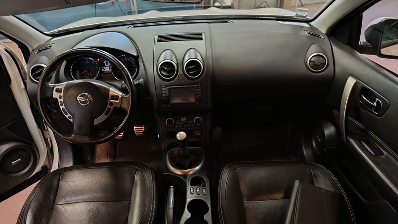 Nissan Qashqai+2 1.6 dCi Tekna — zdjęcie 12
