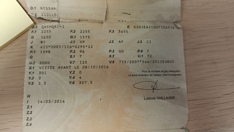 Nissan Qashqai+2 1.6 dCi Tekna — zdjęcie 15