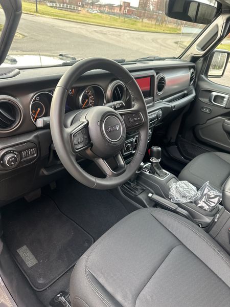 Jeep Gladiator 3.0 CRD Overland 4WD — zdjęcie 20