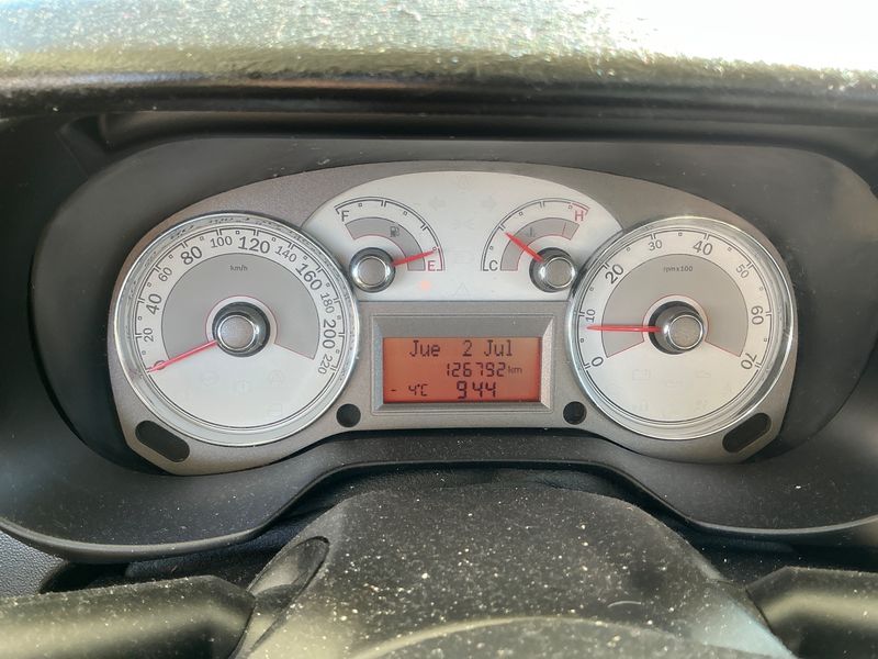 Fiat Linea 1.3 JTD Emotion 2007 – снимка 4