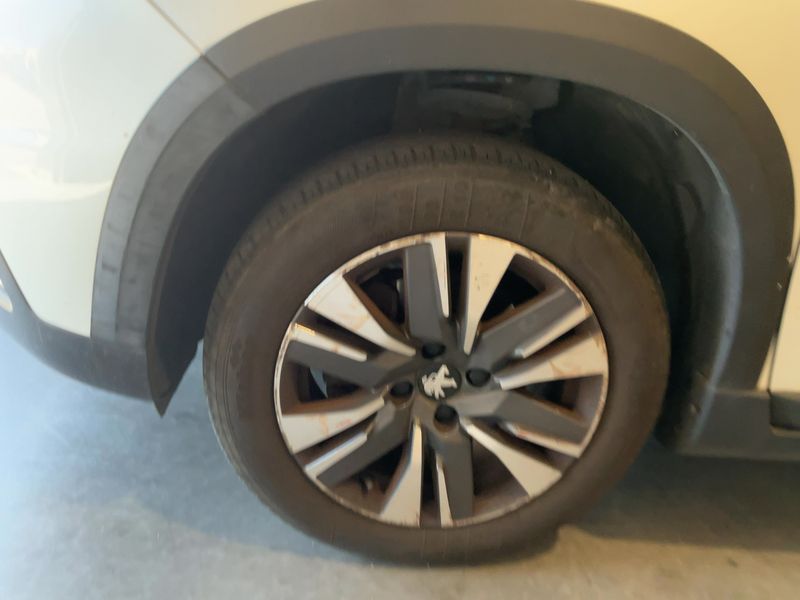 Peugeot 2008 1.2 PureTech Allure 2018 – снимка 3