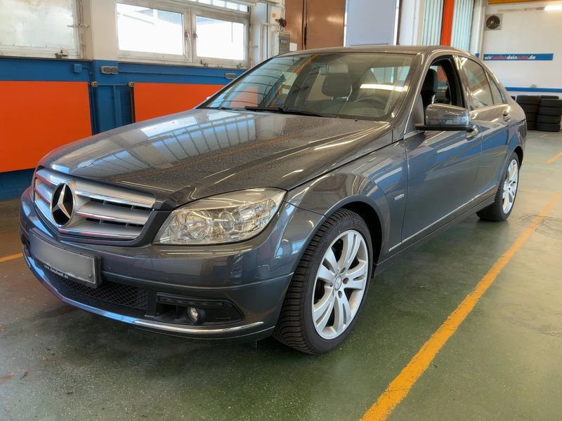 C-Klasse C 200 CGI BlueEfficiency Avantgarde