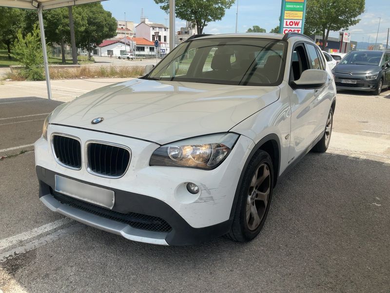 BMW X1 sDrive 18d — zdjęcie 1