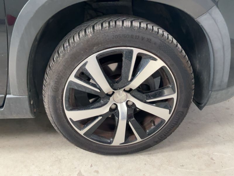 Peugeot 2008 1.2 PureTech GT Line 2016 – снимка 11