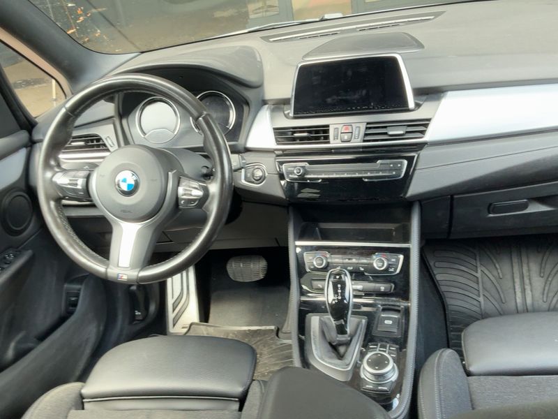 BMW 2er 218i Gran Tourer M Sport — zdjęcie 12