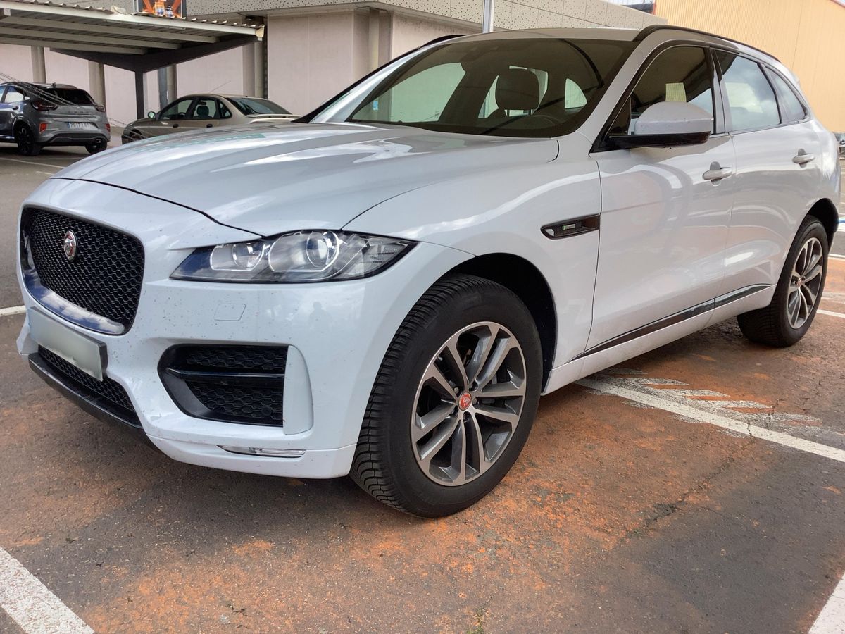 Jaguar F-Pace 2020
