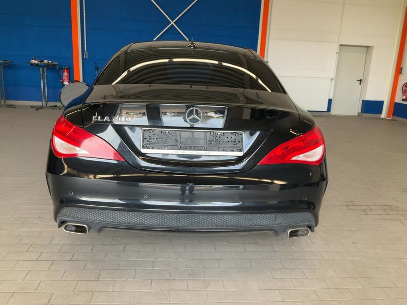 Mercedes-Benz CLA-Klasse CLA 200 AMG Line — zdjęcie 5