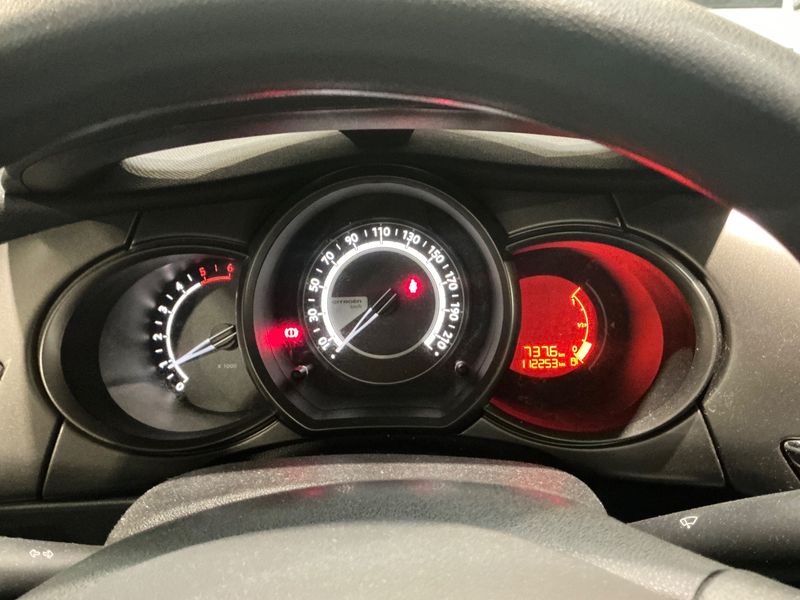 Citroen C3 1.4 HDi Confort — zdjęcie 13