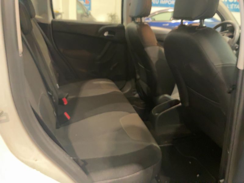 Citroen C3 1.4 HDi Confort — zdjęcie 14