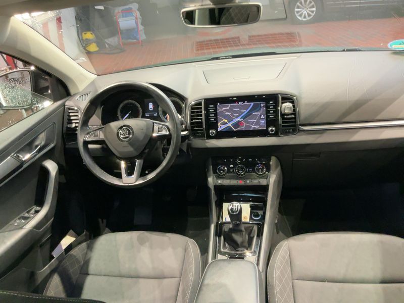 Skoda Karoq 1.0 TSI Soleil — zdjęcie 12