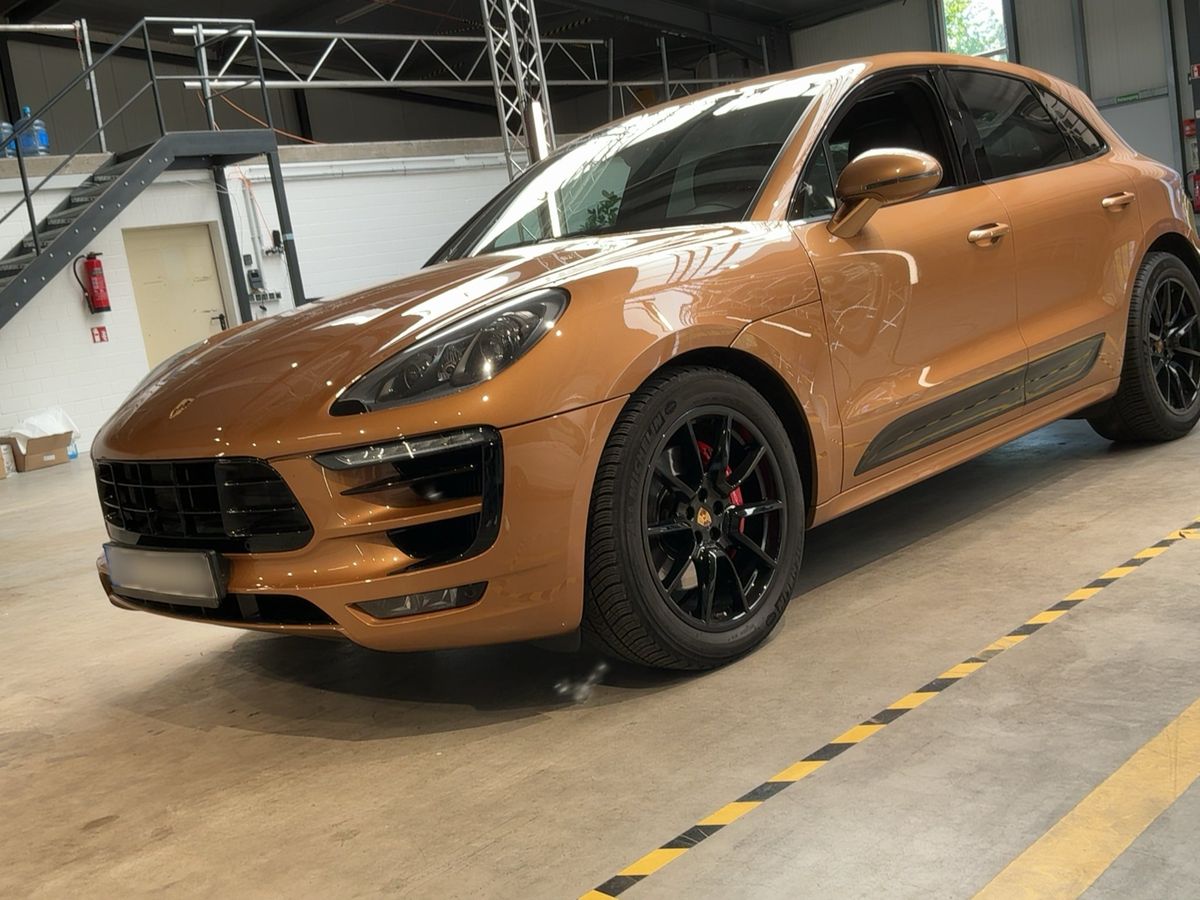 Porsche Macan 2015