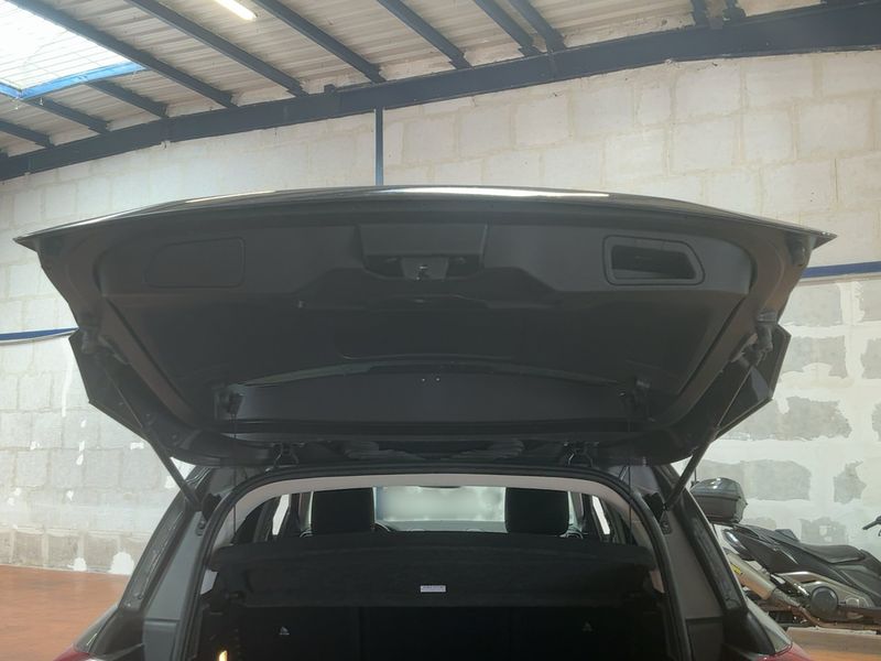 Citroen C5 Aircross 1.2 PureTech Feel — zdjęcie 10