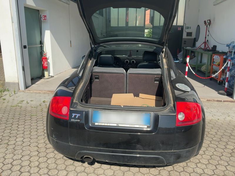 Audi TT 1.8 Turbo Coupe — zdjęcie 10