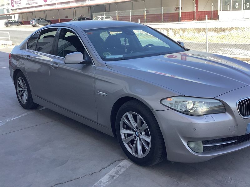 BMW 5er 520d — zdjęcie 8