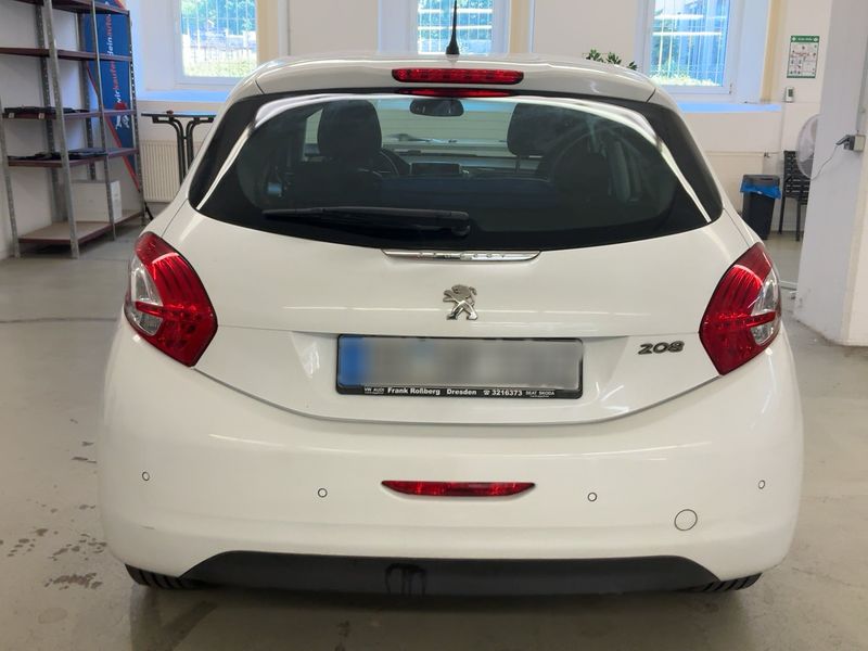 Peugeot 208 1.6 Allure 2014 – снимка 7