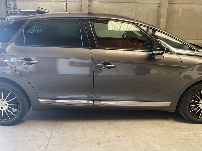 DS Automobiles DS5 2.0 Blue-HDi Business Class — zdjęcie 7