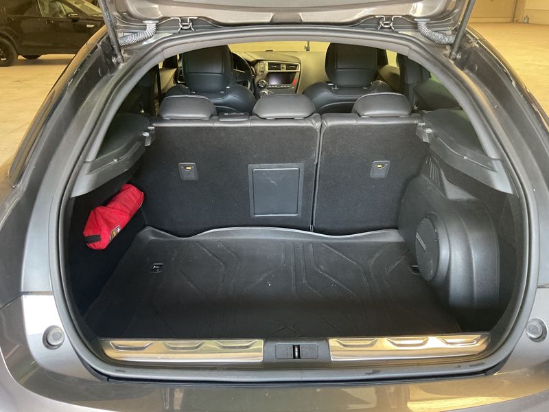 DS Automobiles DS5 2.0 Blue-HDi Business Class — zdjęcie 10