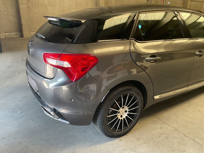 DS Automobiles DS5 2.0 Blue-HDi Business Class — zdjęcie 6
