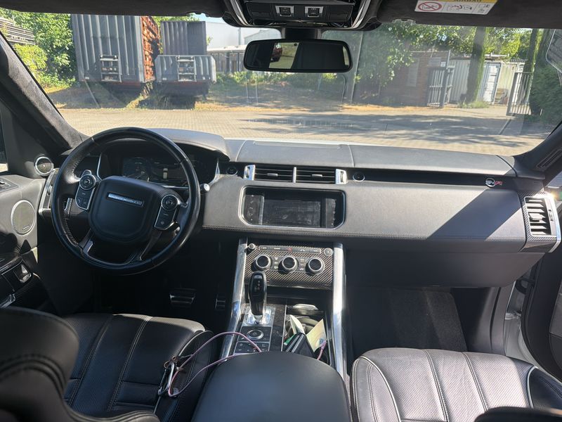 Land Rover Range Rover Sport 5.0 V8 SVR — zdjęcie 11