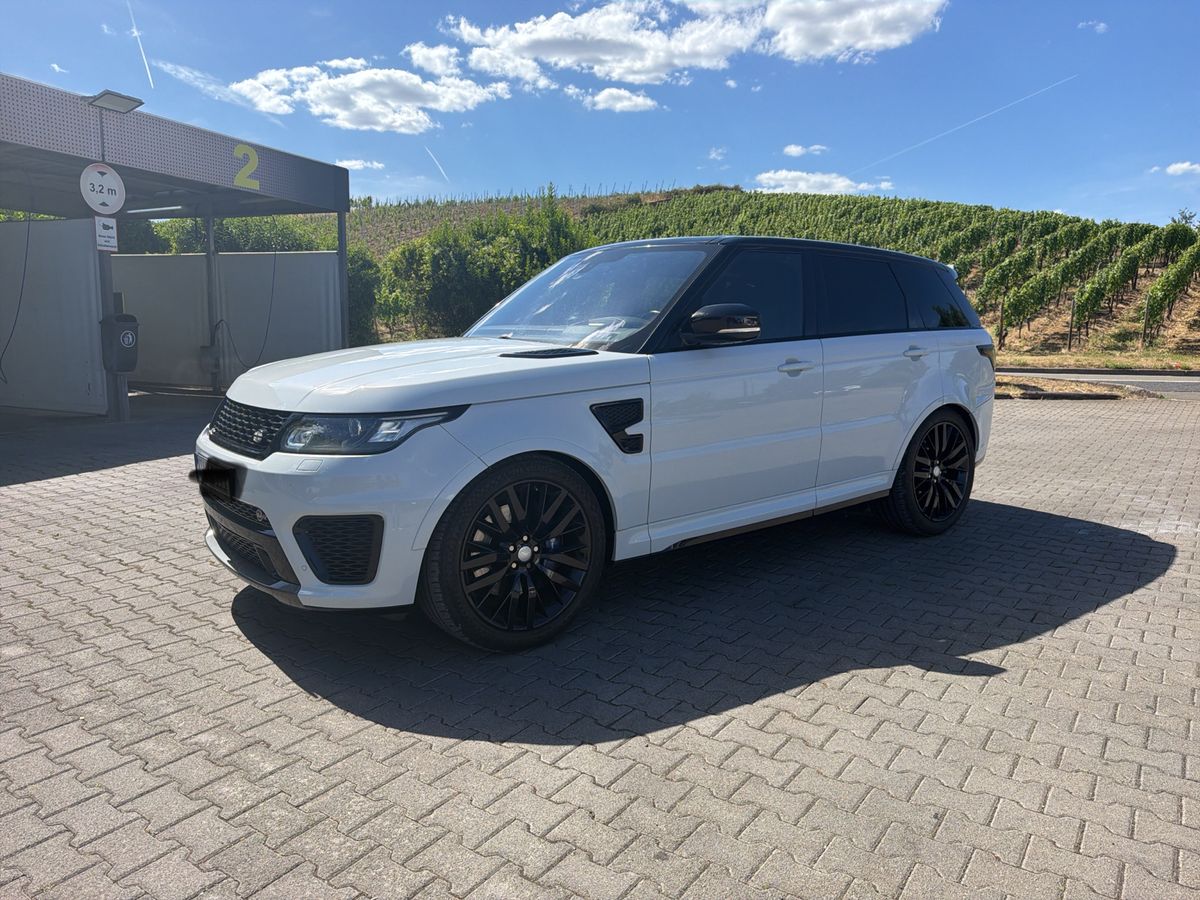 Land Rover 2016
